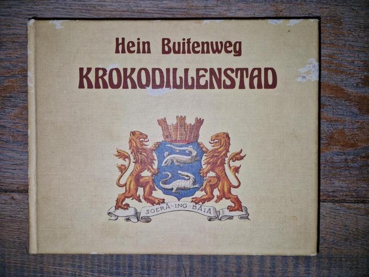 Boek 'Krokodillenstaf - Soerabaja tot 1940', Boeken, Overige Boeken, Zo goed als nieuw, Ophalen of Verzenden