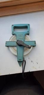 Rolmaat - 30 Meter, Doe-het-zelf en Verbouw, Meetapparatuur, Ophalen of Verzenden, Gebruikt, Afstand