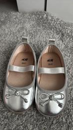 Babet grijs H&M maat 20/21, Ophalen of Verzenden, Zo goed als nieuw, Jongetje of Meisje, Schoentjes