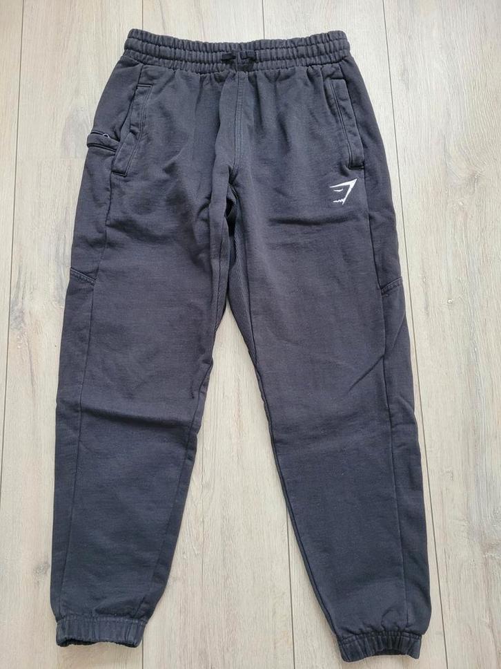 Zwarte Joggingbroek Gymshark, Kleding | Heren, Broeken en Pantalons, Gedragen, Maat 46 (S) of kleiner, Zwart, Ophalen of Verzenden