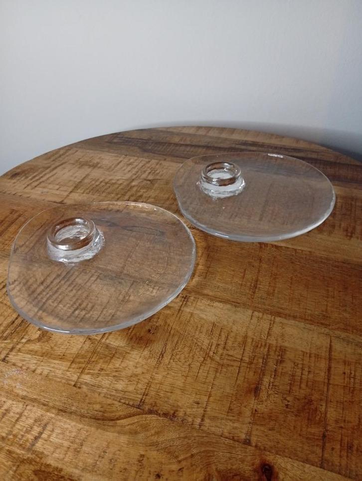 2 frosted glas ontbijtborden/dipschaaltjes Pukeberg Sweden, Huis en Inrichting, Keuken | Servies, Zo goed als nieuw, Bord(en)