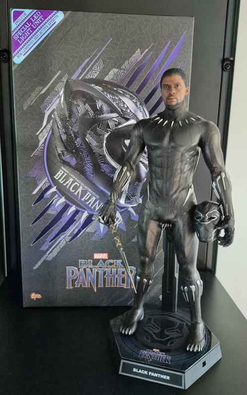 Hot Toys MMS 470, Verzamelen, Poppetjes en Figuurtjes, Zo goed als nieuw, Ophalen of Verzenden