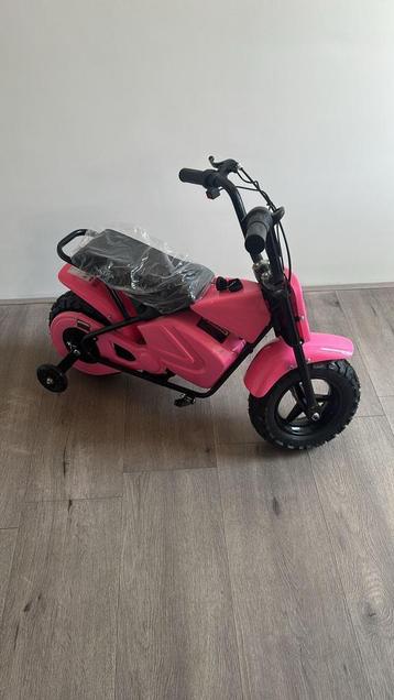 Perfecte Cadeau Voor De Kleintjes | Elektrische Motor beschikbaar voor biedingen