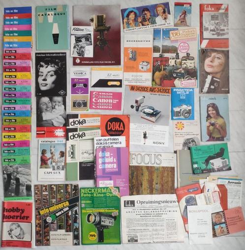 Vintage reclame folders drukwerk diverse foto film jaren 60, Boeken, Catalogussen en Folders, Gelezen, Ophalen