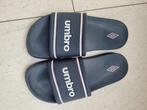 Umbro badslippers maat 36, Blauw, Overige typen, Ophalen of Verzenden, Zo goed als nieuw