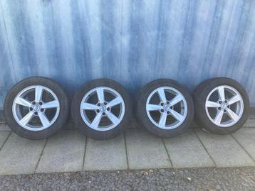 Originele Volvo 7Jx16” LM velgen set Matres met zomerbanden beschikbaar voor biedingen