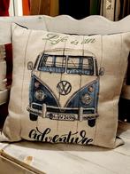 Vw t1 kussen 'Life is an adventure', Ophalen of Verzenden, Zo goed als nieuw, Vierkant