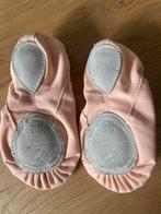 balletschoenen maat 22 en balletkleding voor 5-6 jaar, Ophalen, Zo goed als nieuw, Schoenen
