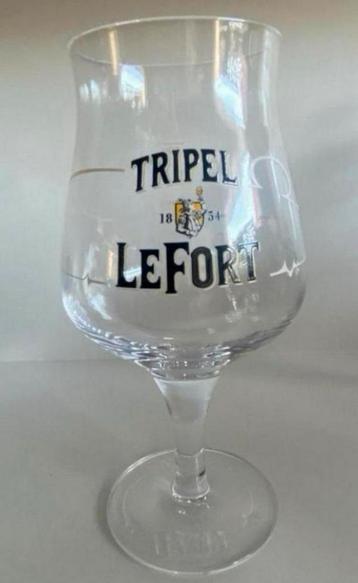 Tripel LeFort 1854 bierglas op voet. Belgisch bier. H.20 cm. beschikbaar voor biedingen