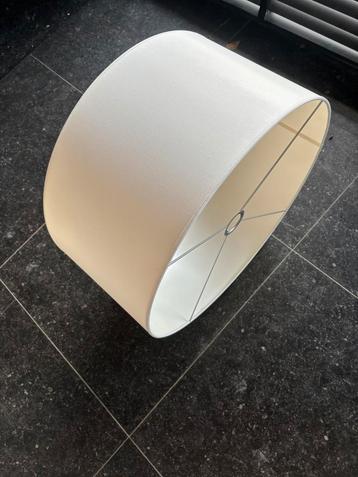 Grote witte lampekap €10 beschikbaar voor biedingen