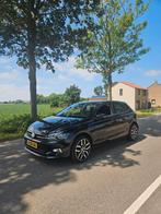Volkswagen Polo 1.0 TSI 95PK 5D Bluemotion 7-DSG 2017 Zwart, 95 pk, Zwart, 48 €/maand, Particulier