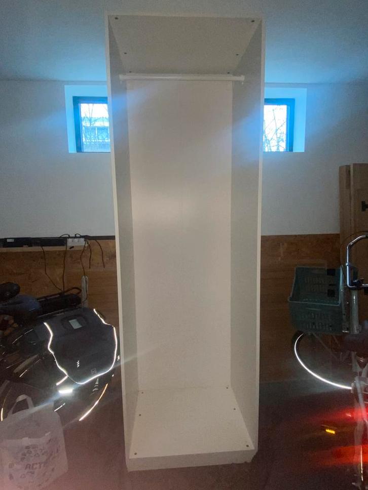 Ikea Pax kast wit 75x58x236 cm met Komplement roede, Huis en Inrichting, Kasten | Kledingkasten, Zo goed als nieuw, 200 cm of meer