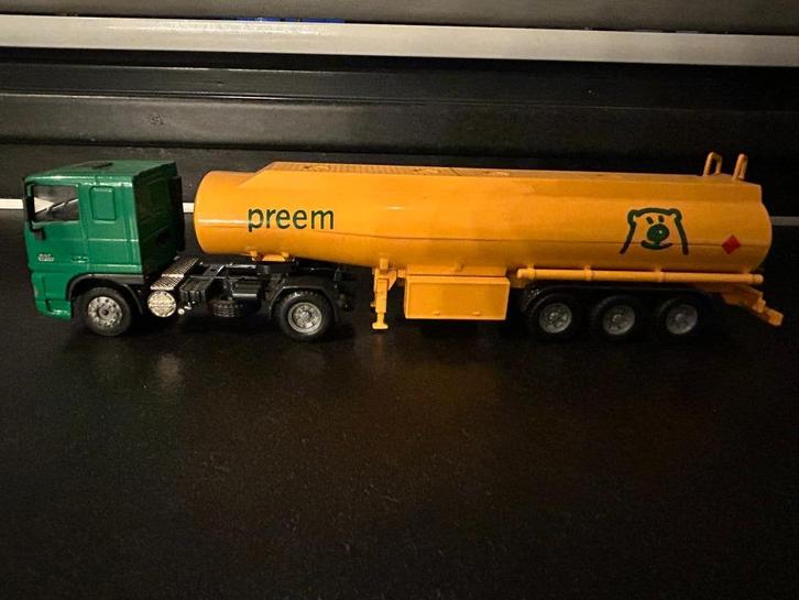 Joal Daf 95XF met 3 asser tankoplegger Preem in doos, Hobby en Vrije tijd, Modelauto's | 1:50, Zo goed als nieuw, Bus of Vrachtwagen