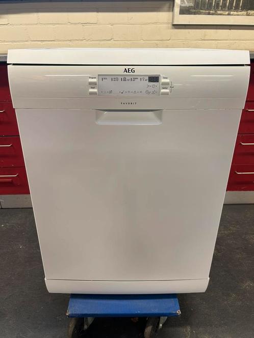 Zeer nette AEG vaatwasser, Witgoed en Apparatuur, Vaatwasmachines, Zo goed als nieuw, Inbouw, 85 tot 90 cm, 45 tot 60 cm, Minder dan 10 liter