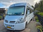Pilote G-730 Queensbed & Hefbed en trekhaak., Integraal, Ringverwarming, Fiat, 7 tot 8 meter