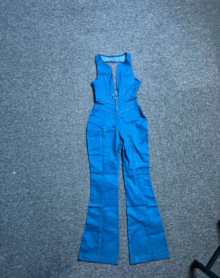 Lola spijkerstof jumpsuit. Maat S, Kleding | Dames, Jumpsuits, Nieuw, Maat 36 (S), Blauw, Ophalen of Verzenden