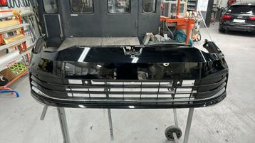 VW Golf 8 voorbumper orgineel. Met pdc LC9X beschikbaar voor biedingen
