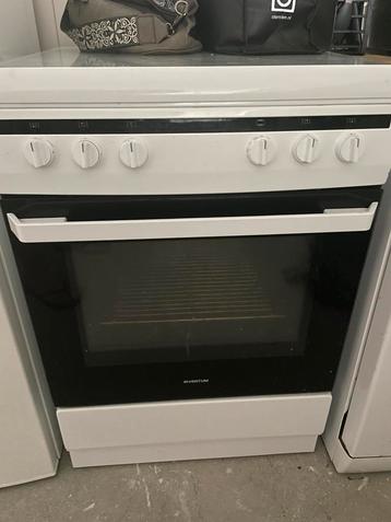 Inventum gasfornuis met oven beschikbaar voor biedingen