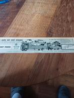 Advertentie Dinky Toys transportwagen met 8 auto s 1958, Verzamelen, Auto's, Ophalen of Verzenden, Zo goed als nieuw