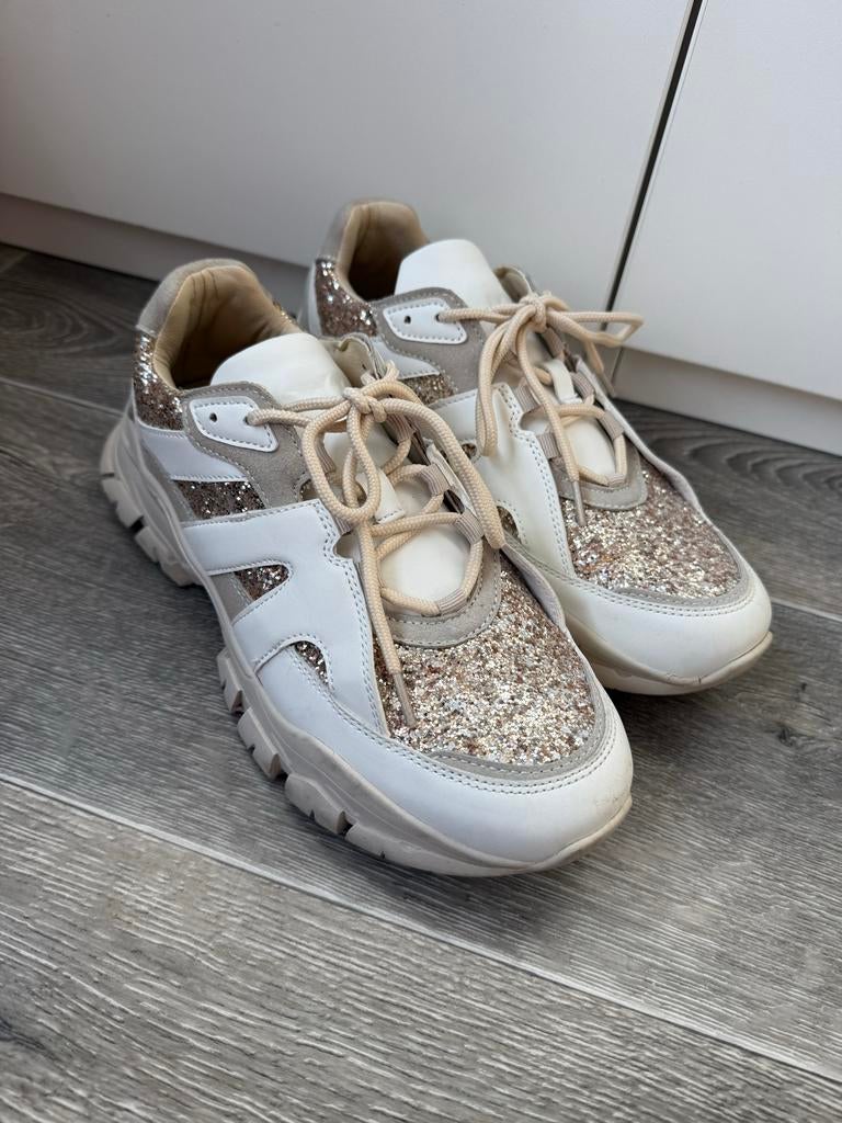 Shoeby Sneakers - Maat 41 - Zo goed als nieuw!, Overige kleuren, Ophalen of Verzenden, Sneakers of Gympen, Zo goed als nieuw