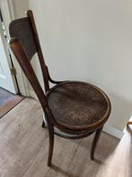 Antieke café stoel (Thonet), Ophalen