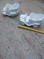 Bloempotten wit, aardewerk OLDTIMER auto, Rond, Ophalen of Verzenden, Aardewerk, Minder dan 40 cm