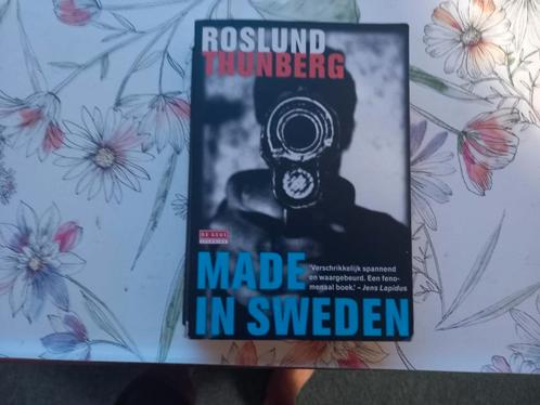 Anders Roslund - Made in Sweden, Boeken, Thrillers, Zo goed als nieuw, Nederland, Ophalen of Verzenden
