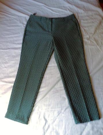 Groene (ruitjes goud zwart) Next broek mt 42  beschikbaar voor biedingen