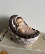 Goebel beeldje, baby in kribbe., Verzenden, Zo goed als nieuw