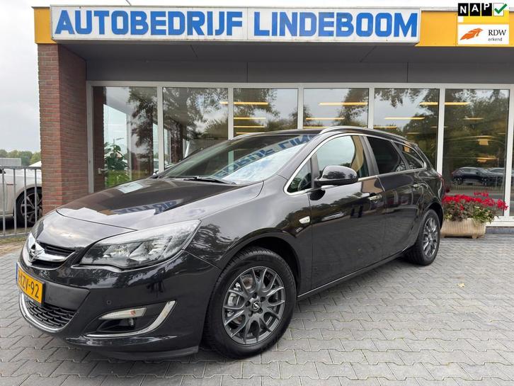 Opel Astra Sports Tourer 1.4 Turbo LPG Cosmo trekhaak, Auto's, Opel, Bedrijf, Te koop, Astra, ABS, Airbags, Airconditioning, Boordcomputer