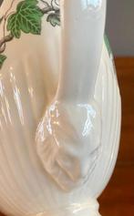 Wedgwood " Stratford" sauskom, Wedgwood, Engeland, Ophalen of Verzenden, Zo goed als nieuw