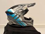 Airoh Aviator 3 Rainbow Carbon M crosshelm, Motoren, Kleding | Motorhelmen, Overige merken, M, Offroadhelm, Ophalen of Verzenden
