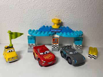 Duplo 10857 Cars Piston Cup Race beschikbaar voor biedingen