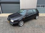 Volkswagen Golf 3 1.8 77.000 km! Origineel, netjes en uniek, Auto's, Volkswagen, Voorwielaandrijving, Stof, Zwart, 4 cilinders
