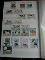 Kavel postzegels gestempeld met Honden., Ophalen of Verzenden, Gestempeld, Dier of Natuur