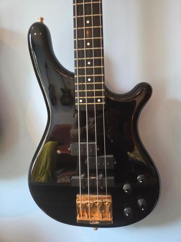 KAWAI Krb 105 80's Japan, zeer zeldzaam, graphite hals.  beschikbaar voor biedingen