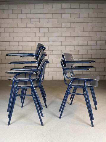 5X Industriële Schoolstoel beschikbaar voor biedingen