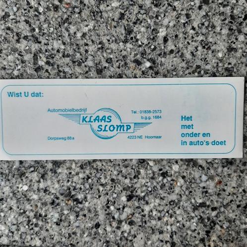 Vintage sticker wist u dat Klaas Slomp het met onder en auto, Verzamelen, Stickers, Zo goed als nieuw, Overige typen, Ophalen of Verzenden