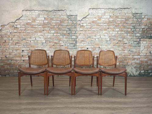 France & Daverkosen Model F205 set van 4 bij TheReSales, Huis en Inrichting, Stoelen, Zo goed als nieuw, Vier, Hout, Leer, Overige kleuren