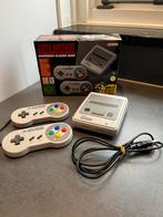 Super Nintendo Classic Mini (met extra spellen), Spelcomputers en Games, Spelcomputers | Nintendo Super NES, Met 2 controllers