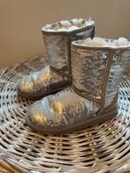 UGG Zilver Glitter Laarsjes - Maat 30, Kinderen en Baby's, Verzenden, Zo goed als nieuw, Meisje, Laarzen