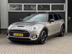 Mini Mini Clubman 2.0 Cooper S Chili Serious Business Pano,, 1998 cc, Gebruikt, Leder en Stof, Parkeersensor