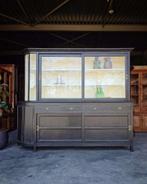 Antieke organische museumkast | Zwarte Winkelkast  #2726, Antiek en Kunst, Antiek | Meubels | Kasten, Ophalen of Verzenden