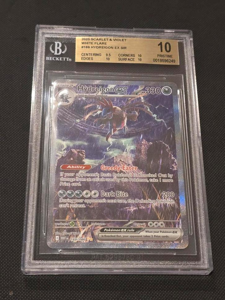 Hydreigon SIR White Flare BGS 10 Pristine, Hobby en Vrije tijd, Verzamelkaartspellen | Pokémon, Ophalen of Verzenden