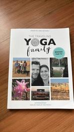 Linda van Kooij - The Traveling Yoga Family, Ophalen of Verzenden, Zo goed als nieuw, Linda van Kooij; Jeroen van Kooij