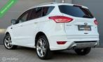 Ford Kuga 1.5 ecoboost ST line Bi-xenon/LED/Elektr.pakket/19, 4 cilinders, Wit, Bedrijf, Handgeschakeld