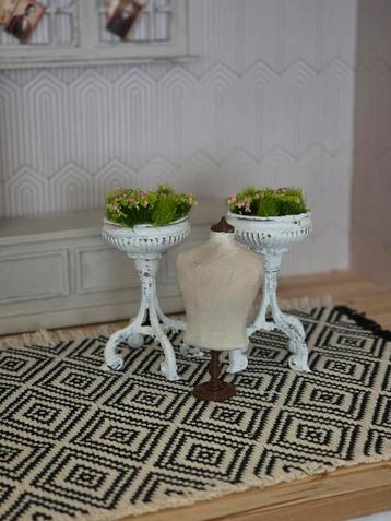 Poppenhuis Mannequin Buste 1:12 beschikbaar voor biedingen