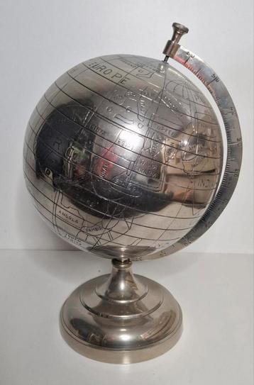 Globe van verchroomd nikkel