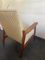 Vintage fauteuil, nieuw gestoffeerd, Ophalen, Hout, Gebruikt, Minder dan 75 cm