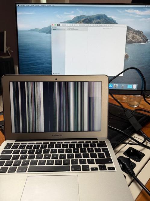 11" MacBook Air 2013 met defect scherm!!, Computers en Software, Apple Macbooks, Gebruikt, MacBook Air, 11 inch, Minder dan 2 Ghz